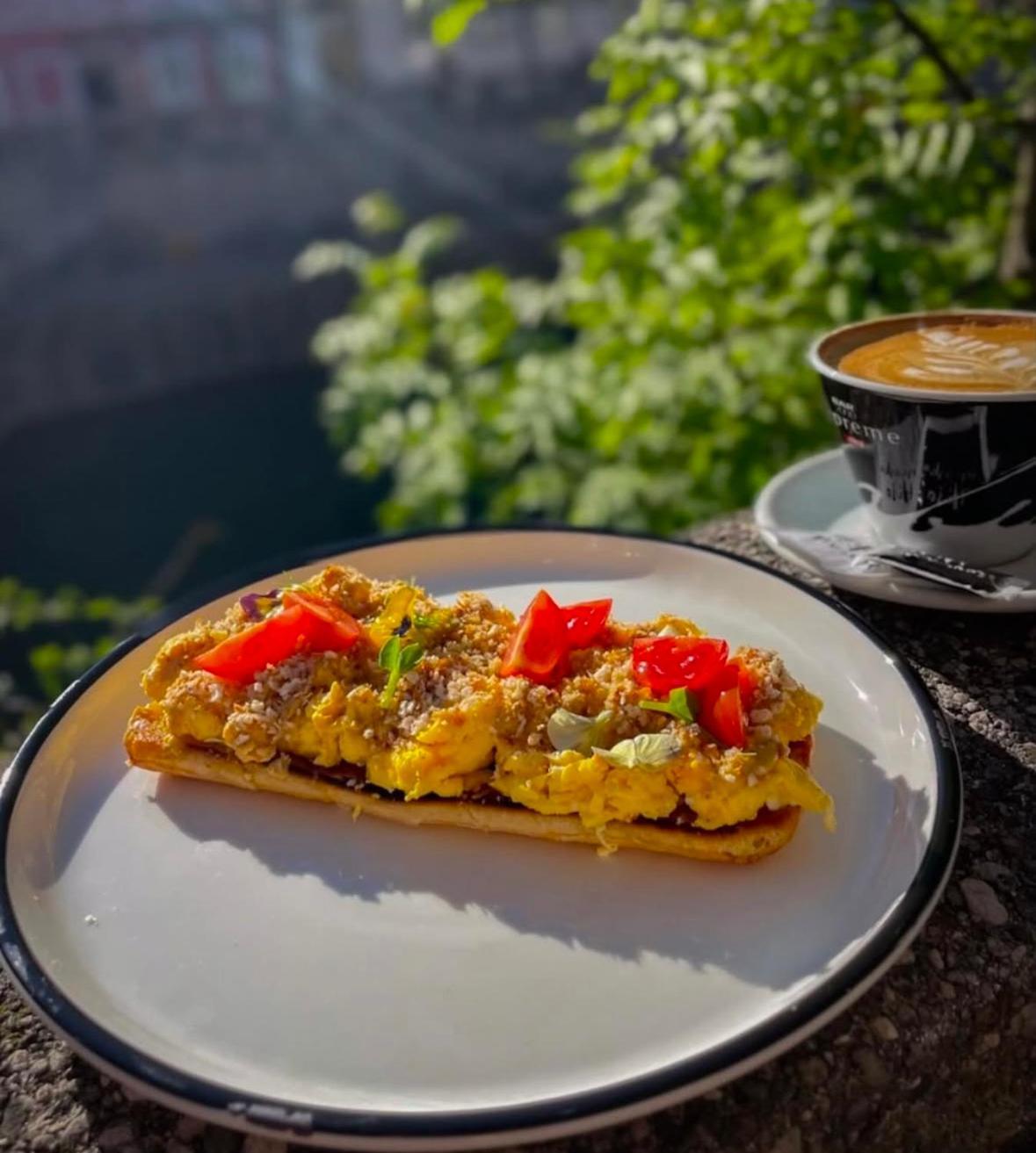 Tromostovje Apartments Ljubljana Ngoại thất bức ảnh